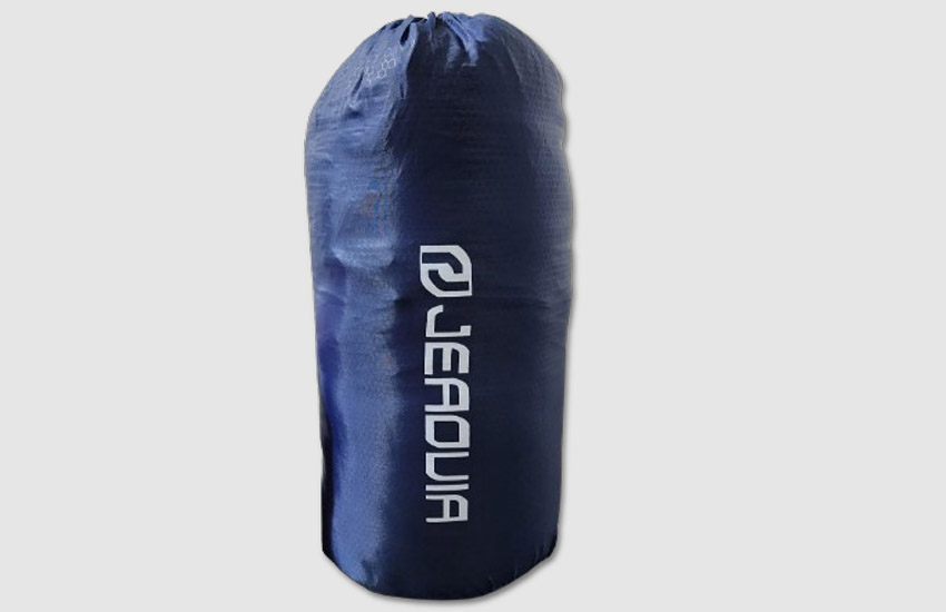 Light Weight Sleeping Bag with Compresssion Bag