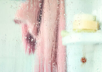 Live Fine Towel Warmer