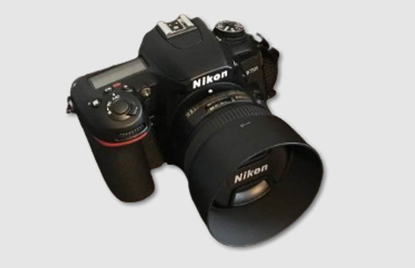 Nikon D7500 DSLR Camera