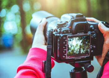 Nikon D7500 DSLR Camera