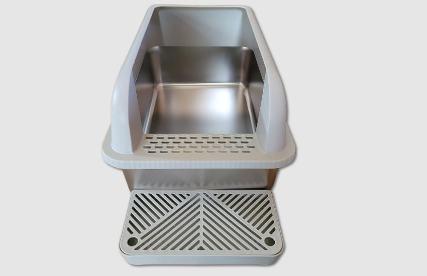 Suzzi Paws Enclosed Stainless Steel Cat Litter Box