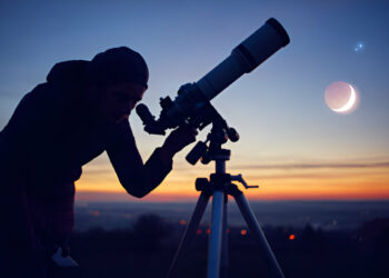 Orion SkyQuest XT6 Classic Dobsonian Telescope Review of 2025