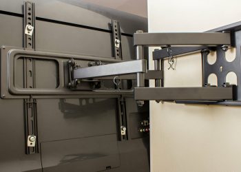 USX-Full-Motion-TV-Wall-Mount