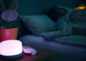Philips-SmartSleep-Sleep-and-Wake-Up-Light